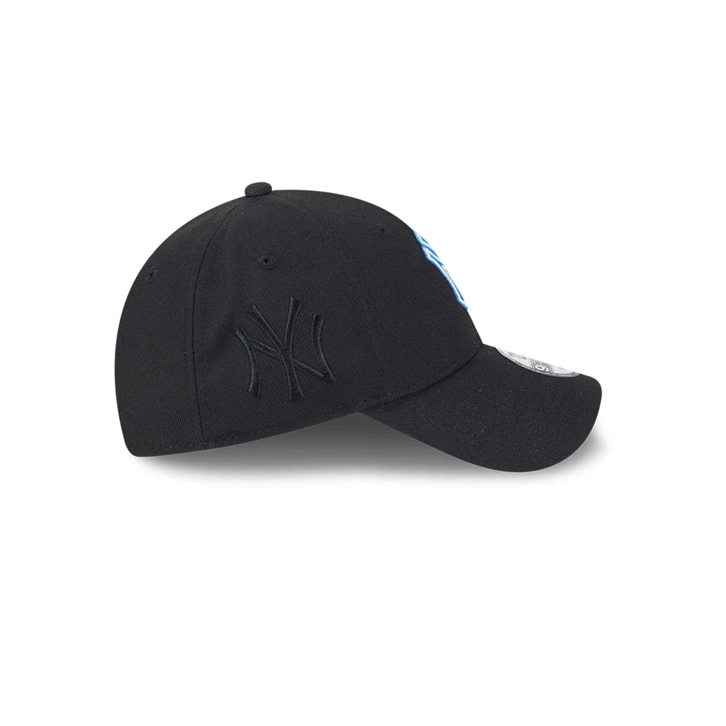 Pictured is this MLB Neon New York Yankees 9FORTY Adjustable cap in black. 6