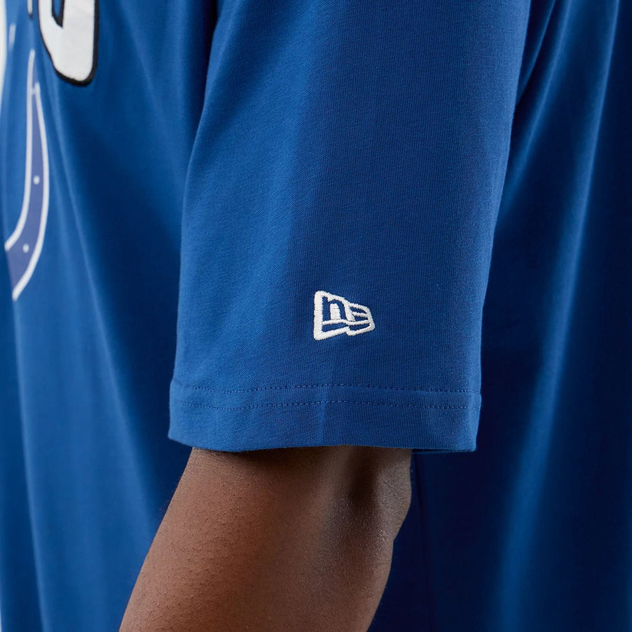 The Male model is wearing Indianapolis Colts NFL International Series Games Blue Oversized T-Shirt  4