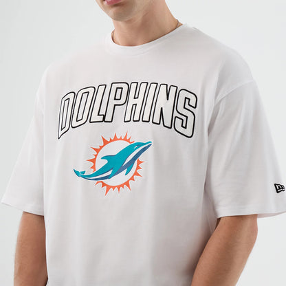 The Male model is wearing Miami Dolphins NFL International Series Games Script White Oversized T-Shirt 3
