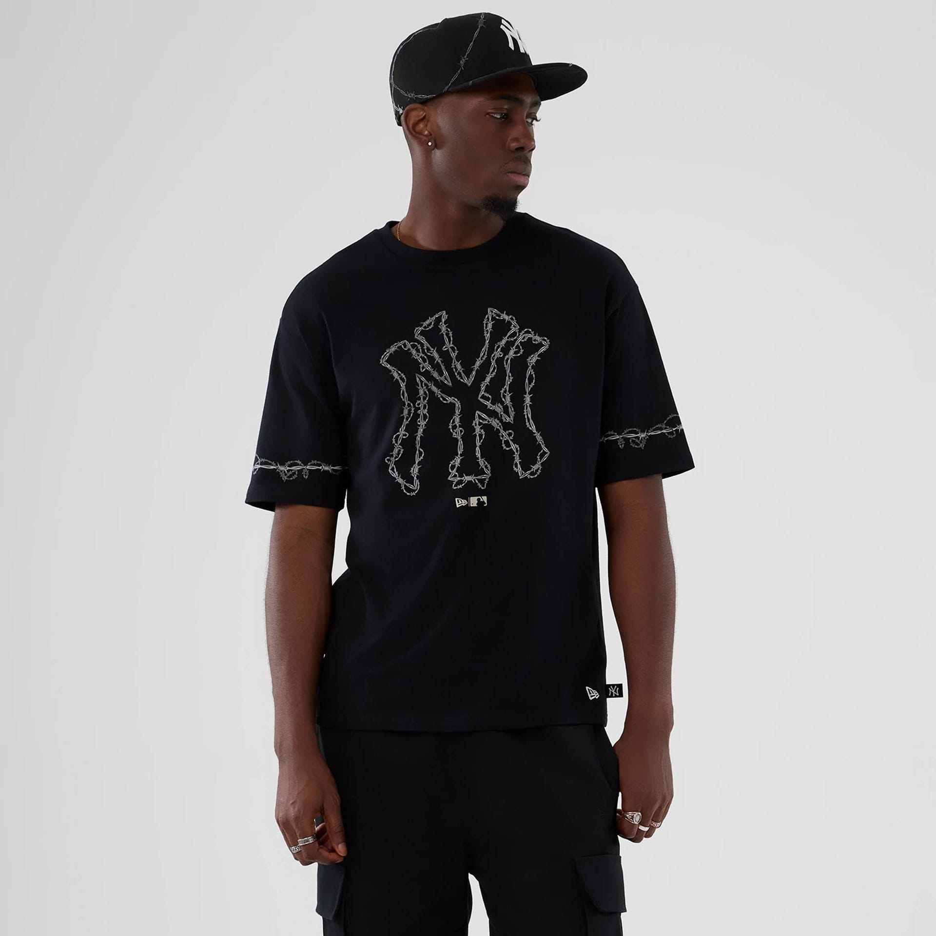 MLB Halloween New York Yankees Black Oversized T-Shirt | NEC EU