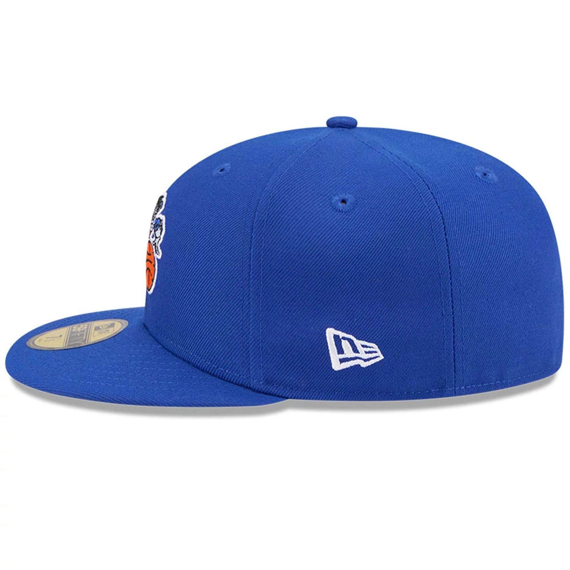 Pictured is this NBA Hardwood Classic New York Knicks 59FIFTY Fitted cap in blue. 6
