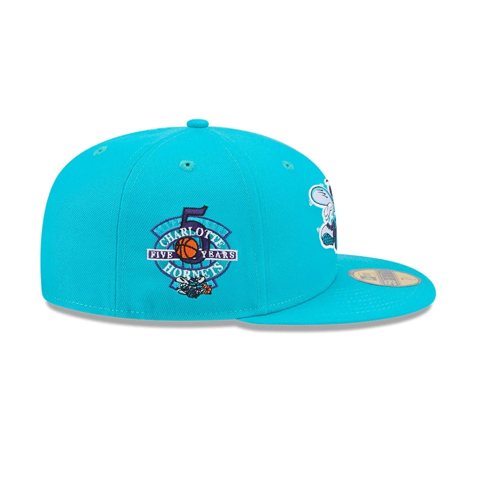 Pictured is this NBA Hardwood Classic Charlotte Hornets 59FIFTY Fitted cap in turquoise. 6