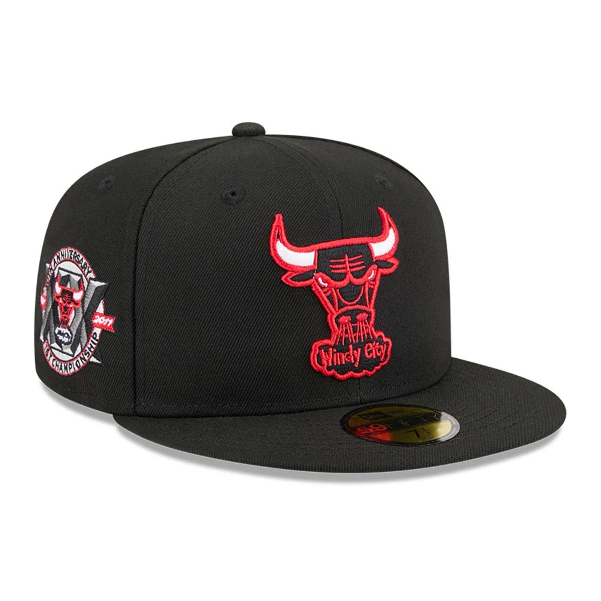 Pictured is this NBA Hardwood Classic Chicago Bulls 59FIFTY Fitted cap in black. 1
