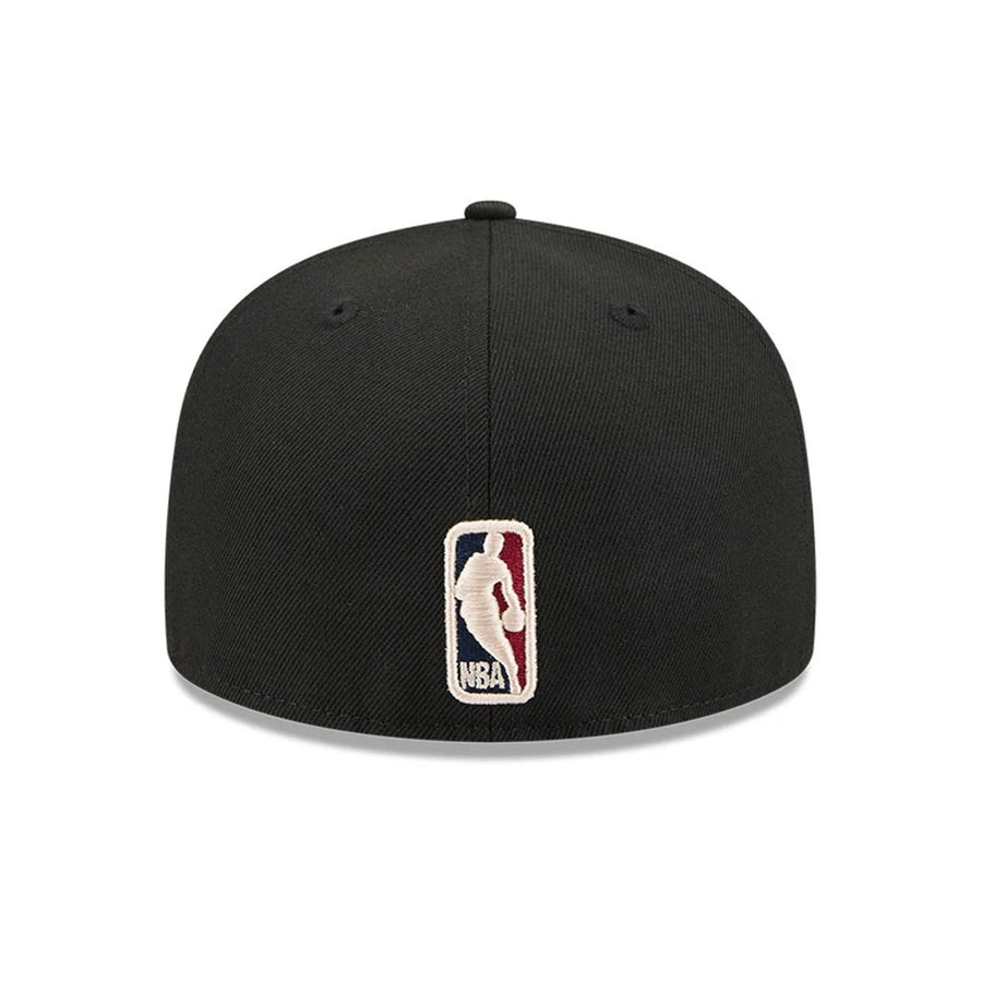 Pictured is this NBA Hardwood Classic Chicago Bulls 59FIFTY Fitted cap in black. 5