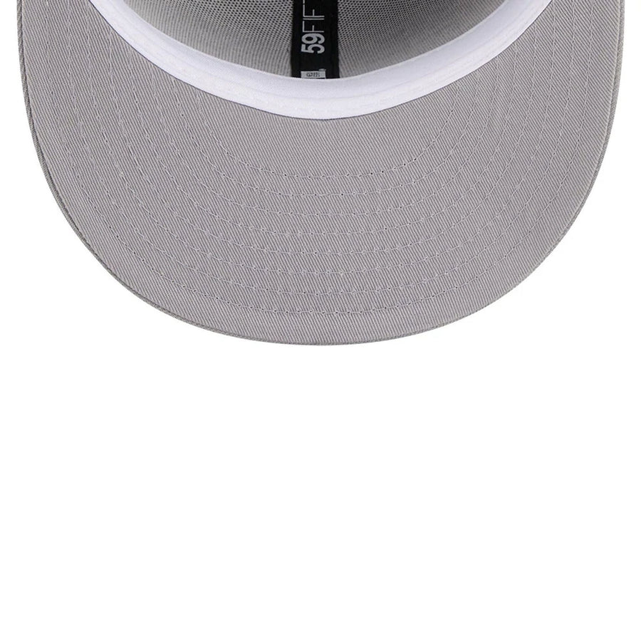 Pictured is this NBA Hardwood Classic San Antonio Spurs 59FIFTY Fitted cap in grey. 7