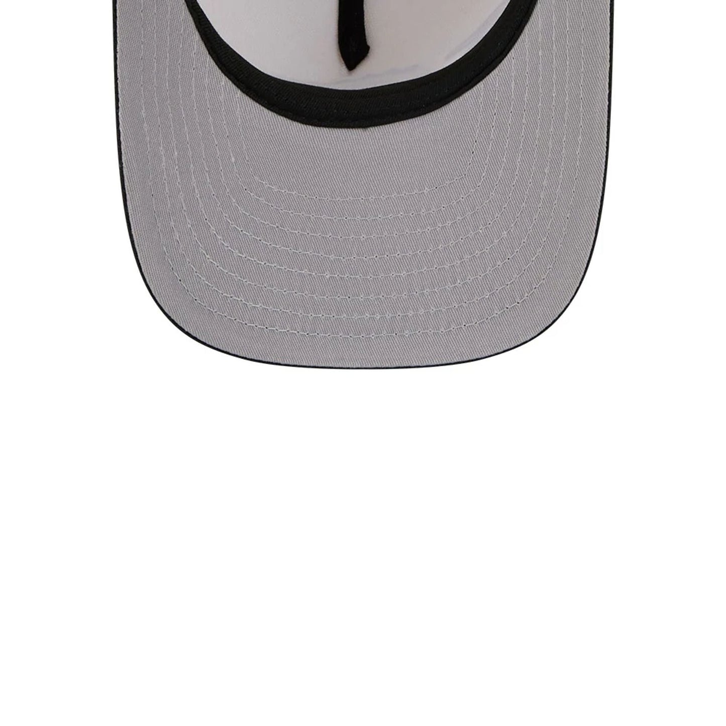 Pictured is this NBA Hardwood Classic Toronto Raptors 9FIFTY A-Frame Snapback cap in Black  2