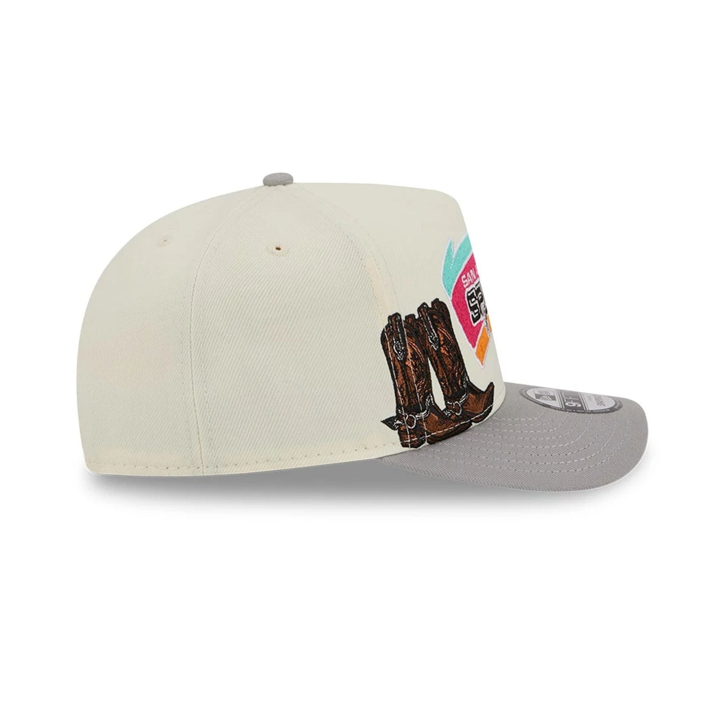 Pictured is this NBA Hardwood Classic San Antonio Spurs 9FIFTY A-Frame Snapback cap in grey. 5