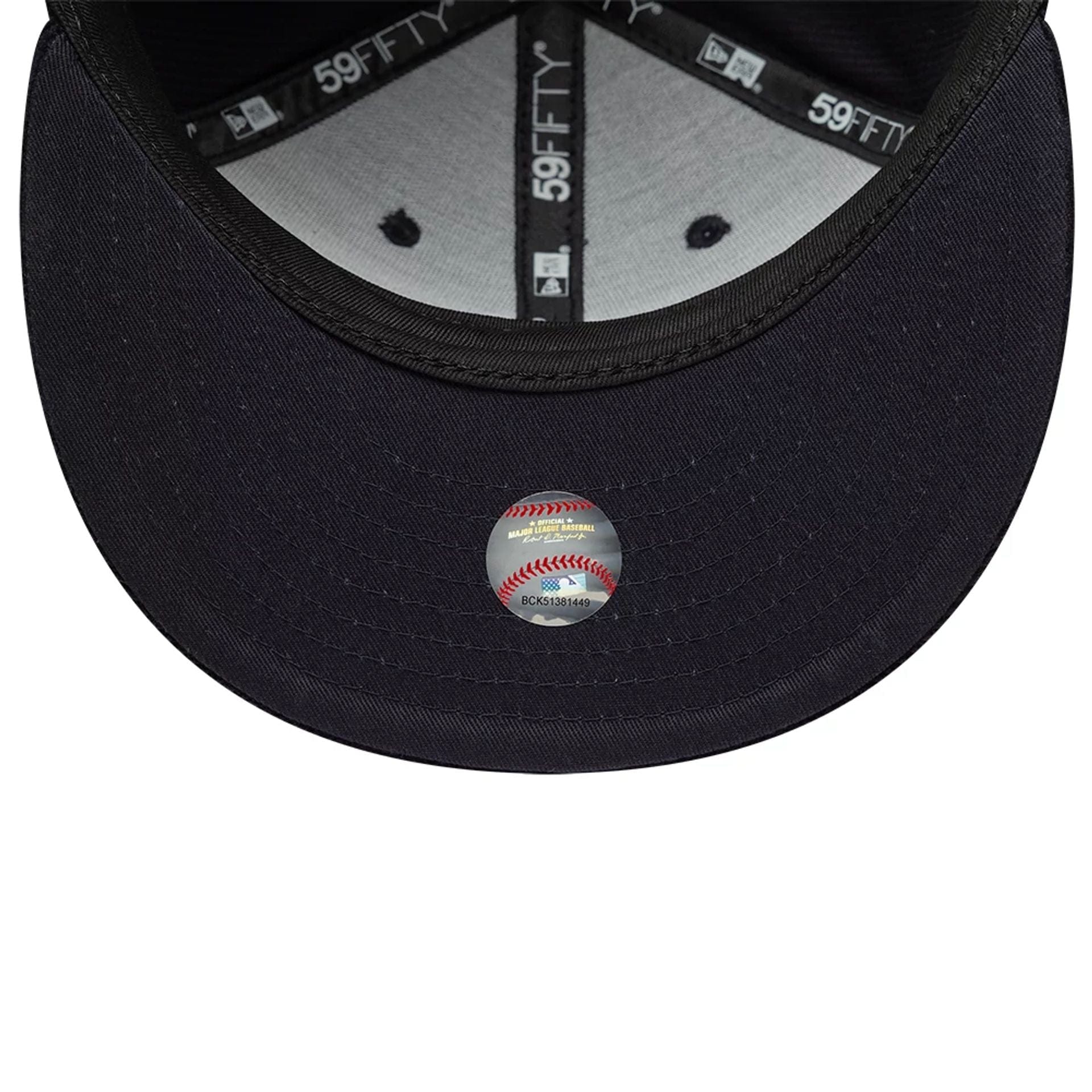 This is a New York Yankees MLB Cord Navy 59FIFTY Fitted Cap 7
