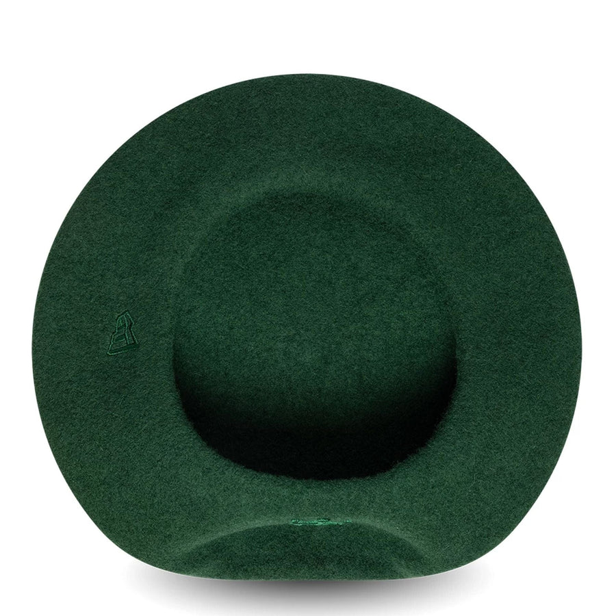 This is a New York Yankees Womens MLB Wool Dark Green Beret  5