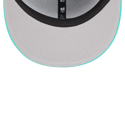 Pictured is this NBA Classic Memphis Grizzlies 59FIFTY Fitted cap in black. 2