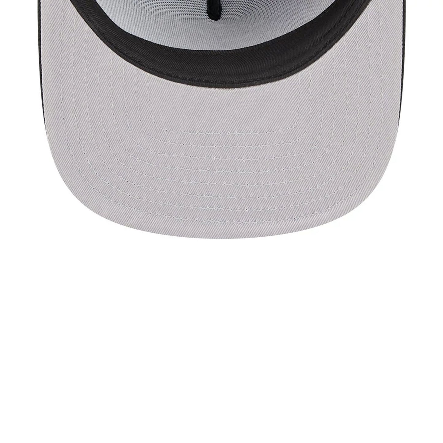 Pictured is this NBA Classic Minnesota Timberwolves 9FIFTY A-Frame Snapback Adjustable cap in black. 2