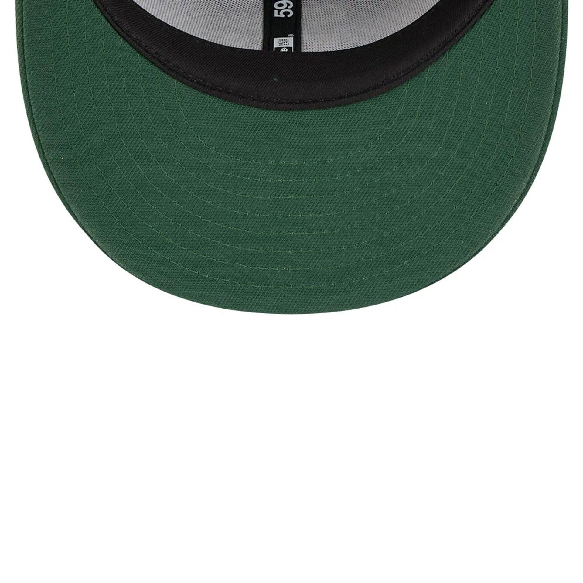 Pictured is this New Era Holiday Essentials 59FIFTY Fitted cap in dark red. 7