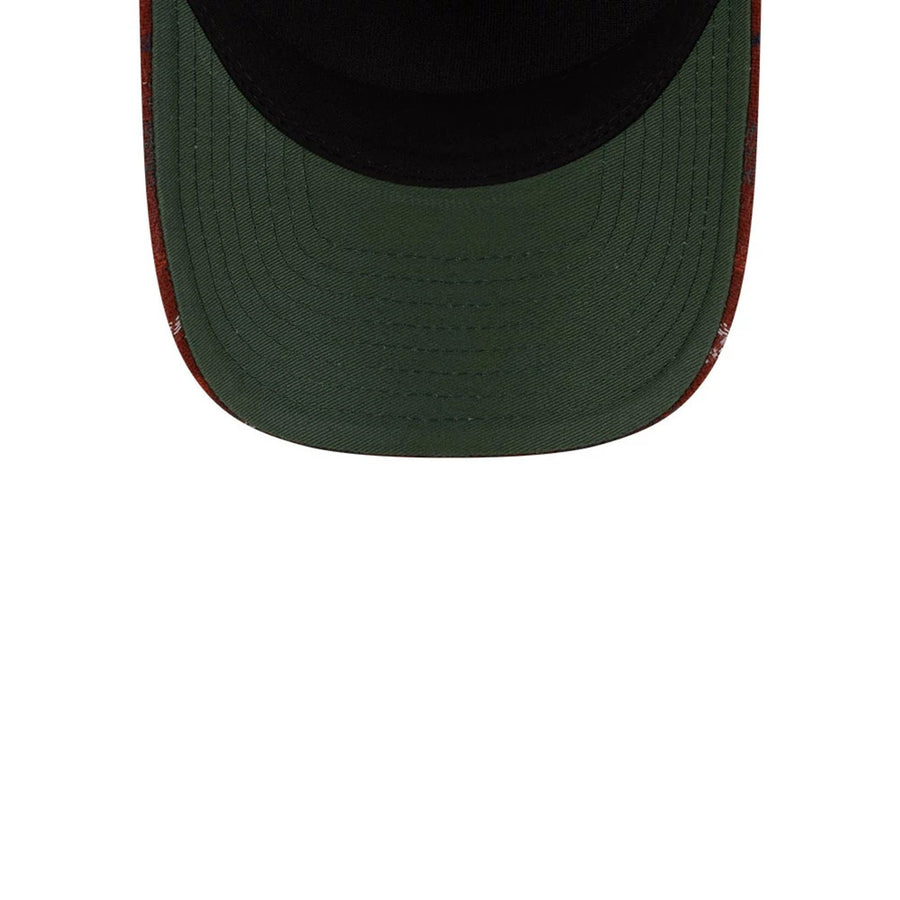 Pictured is this New Era Holiday Essentials 9FORTY M-Crown A-Frame cap in open red. 2