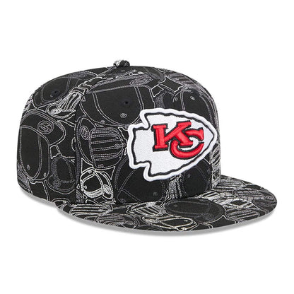 Pictured is this NFL Cap Scramble Kansas City Chiefs 59FIFTY Fitted cap in black. 4