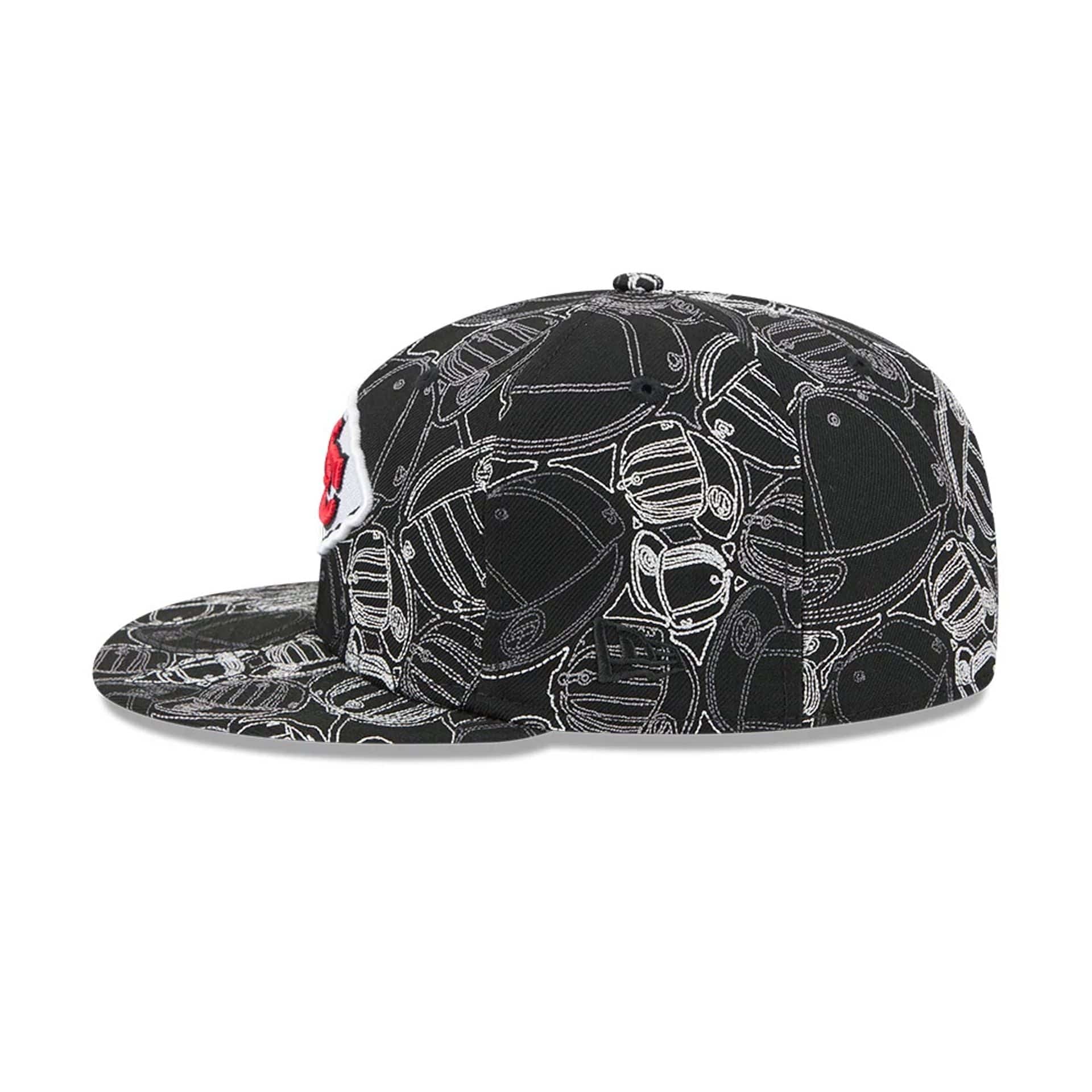 Pictured is this NFL Cap Scramble Kansas City Chiefs 59FIFTY Fitted cap in black. 7