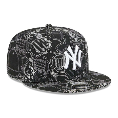 Pictured is this MLB Cap Scramble New York Yankees 59FIFTY Fitted cap in black. 4