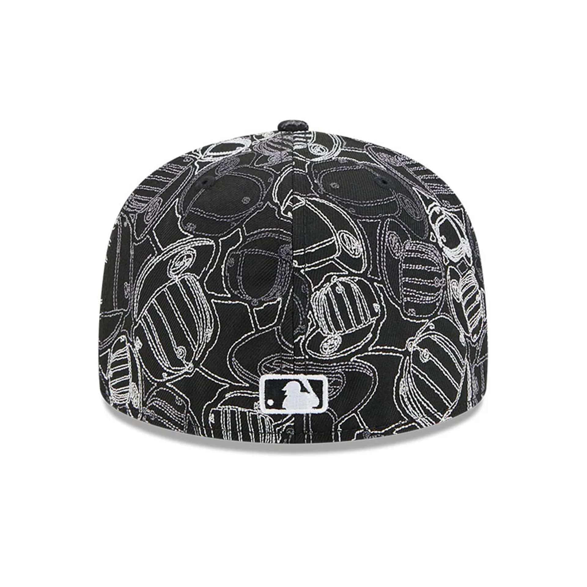Pictured is this MLB Cap Scramble New York Yankees 59FIFTY Fitted cap in black. 5
