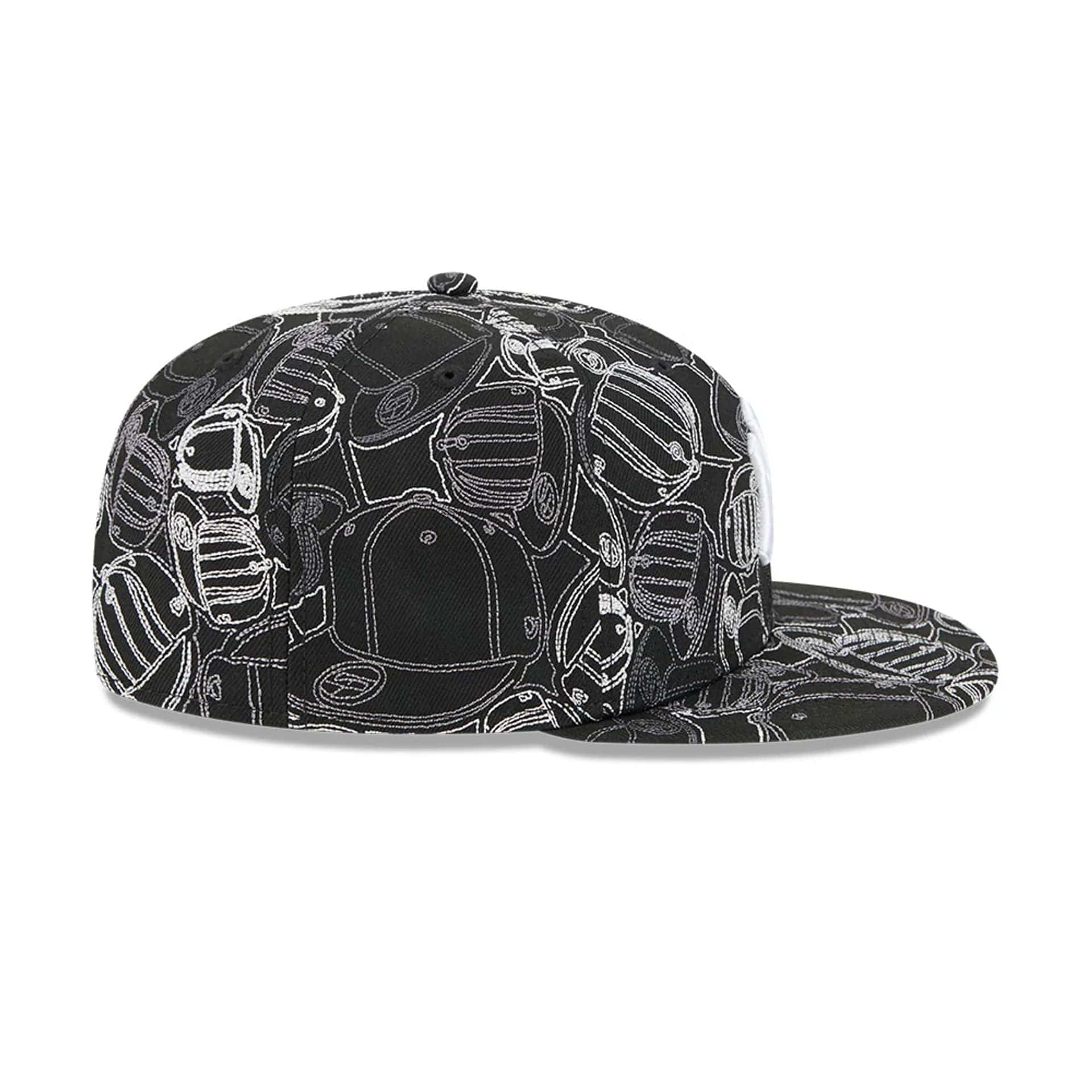 Pictured is this MLB Cap Scramble New York Yankees 59FIFTY Fitted cap in black. 7