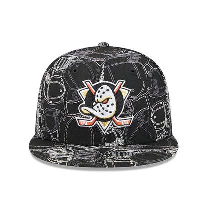 Pictured is this NHL Cap Scramble Anaheim Ducks 59FIFTY Fitted cap in black. 3
