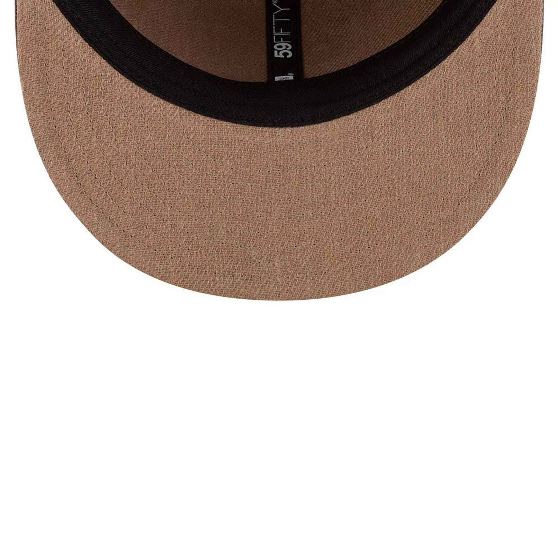 Pictured is this MLB Utility Linen New York Yankees Retro Crown 59FIFTY Fitted cap in open brown. 2