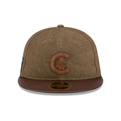 Pictured is this MLB Utility Linen Chicago Cubs Retro Crown 59FIFTY Fitted cap in open brown. 3