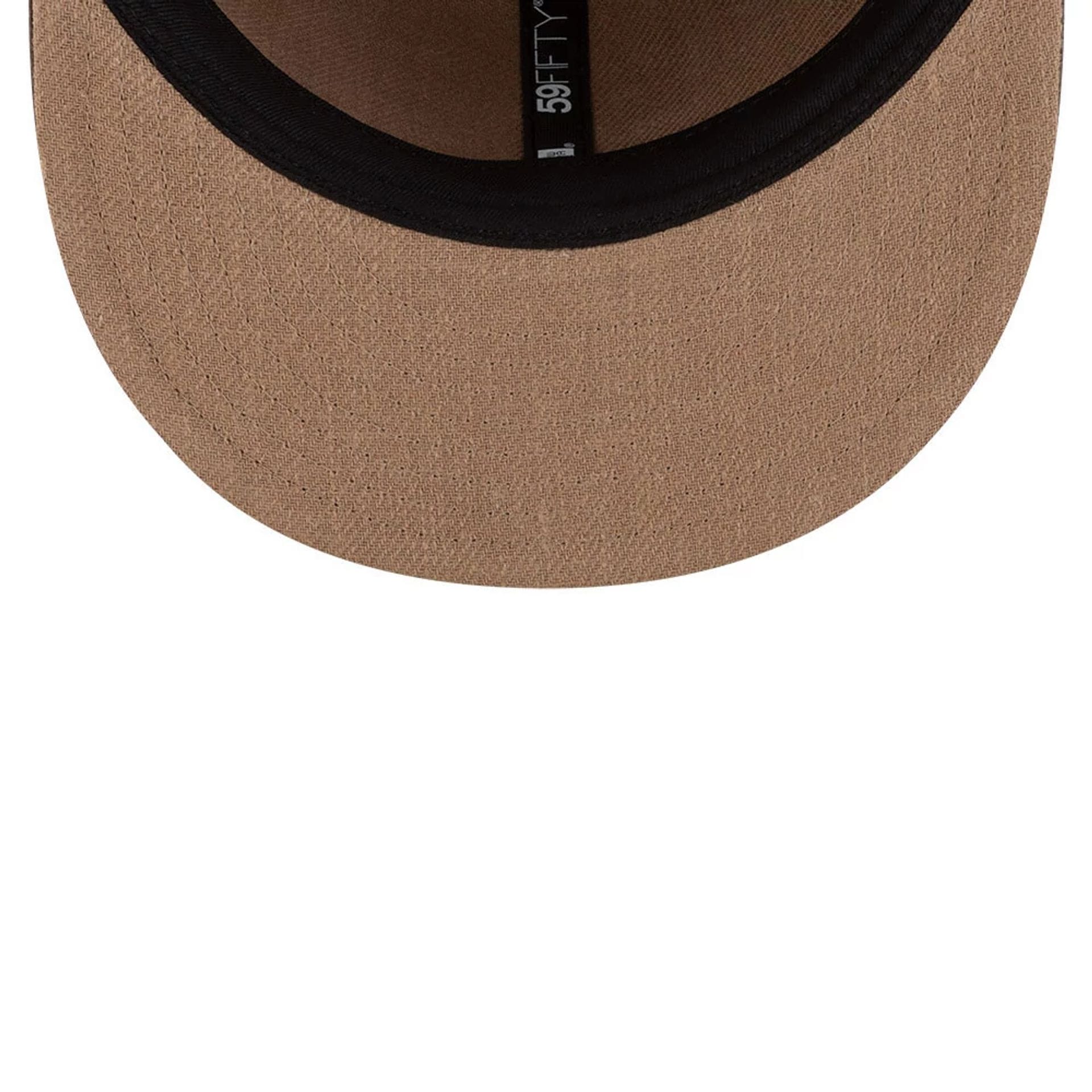 Pictured is this MLB Utility Linen Boston Red Sox Retro Crown 59FIFTY Fitted cap in open brown. 2