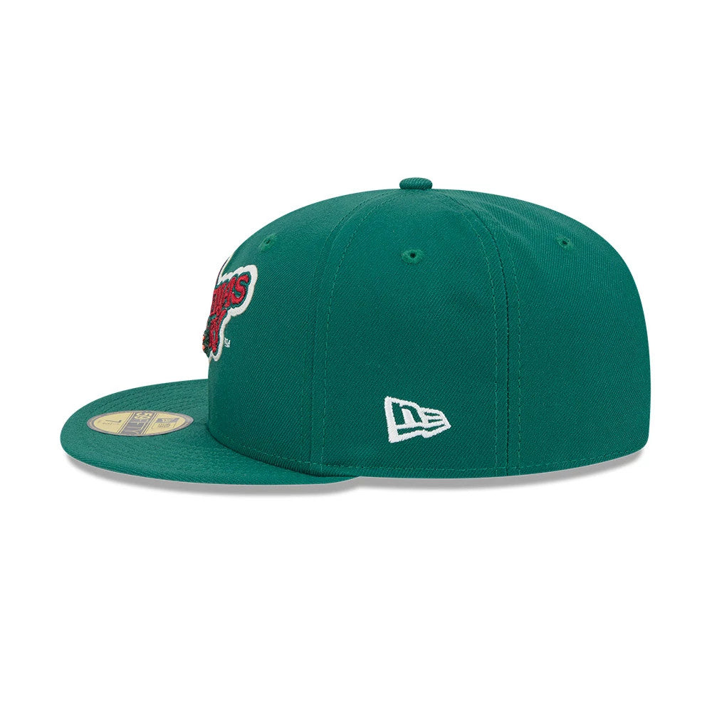 Pictured is this Warner Brothers A Christmas Story 59FIFTY Fitted cap in green. 6