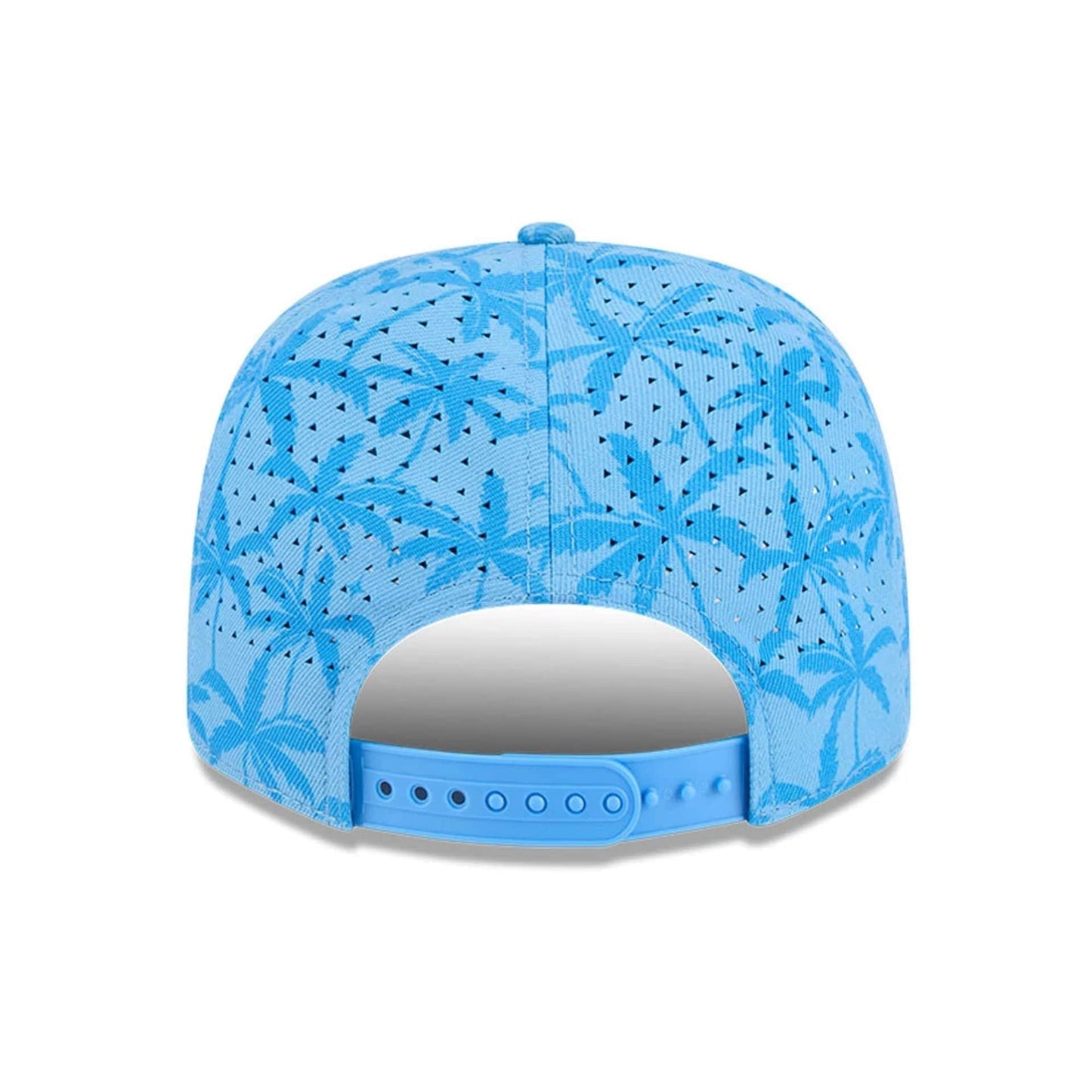 Pictured is this NBA All Star Game 2026 Logo 9SEVENTY Stretch Snap cap in blue. 6