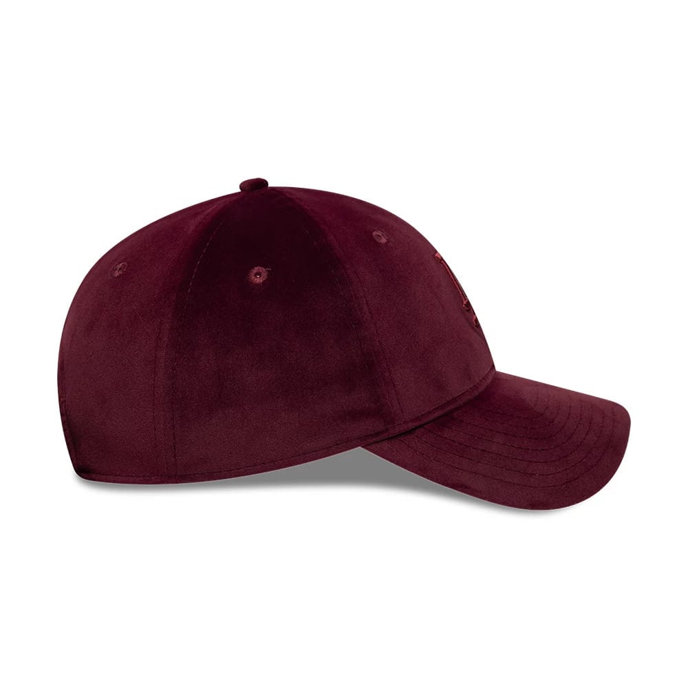 This is a LA Dodgers MLB Velour Dark Purple 9TWENTY Bow Back Adjustable Cap 6