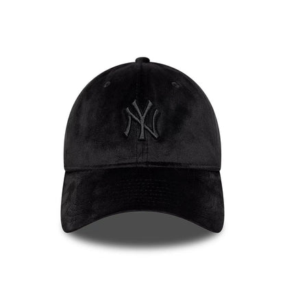 This is a New York Yankees MLB Velour Black 9TWENTY Bow Back Adjustable Cap 3