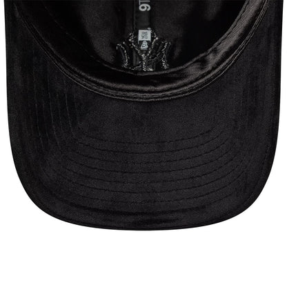 This is a New York Yankees MLB Velour Black 9TWENTY Bow Back Adjustable Cap 7