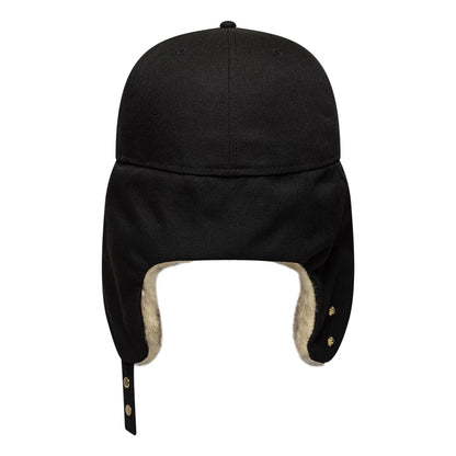 Pictured is this New Era Dogear 59FIFTY Fitted cap in black. 7