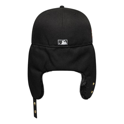 Pictured is this MLB World Series Chicago White Sox Dogear 59FIFTY Fitted cap in black. 5