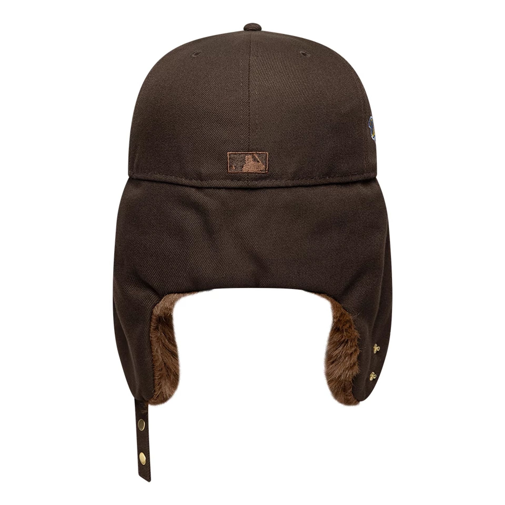 Pictured is this MLB World Series New York Yankees Dogear 59FIFTY Fitted cap in dark brown. 5