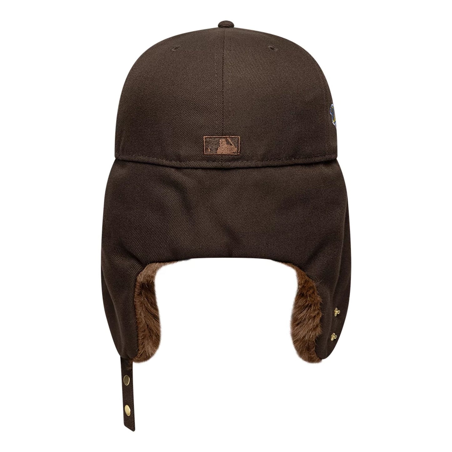 Pictured is this MLB World Series New York Yankees Dogear 59FIFTY Fitted cap in dark brown. 5