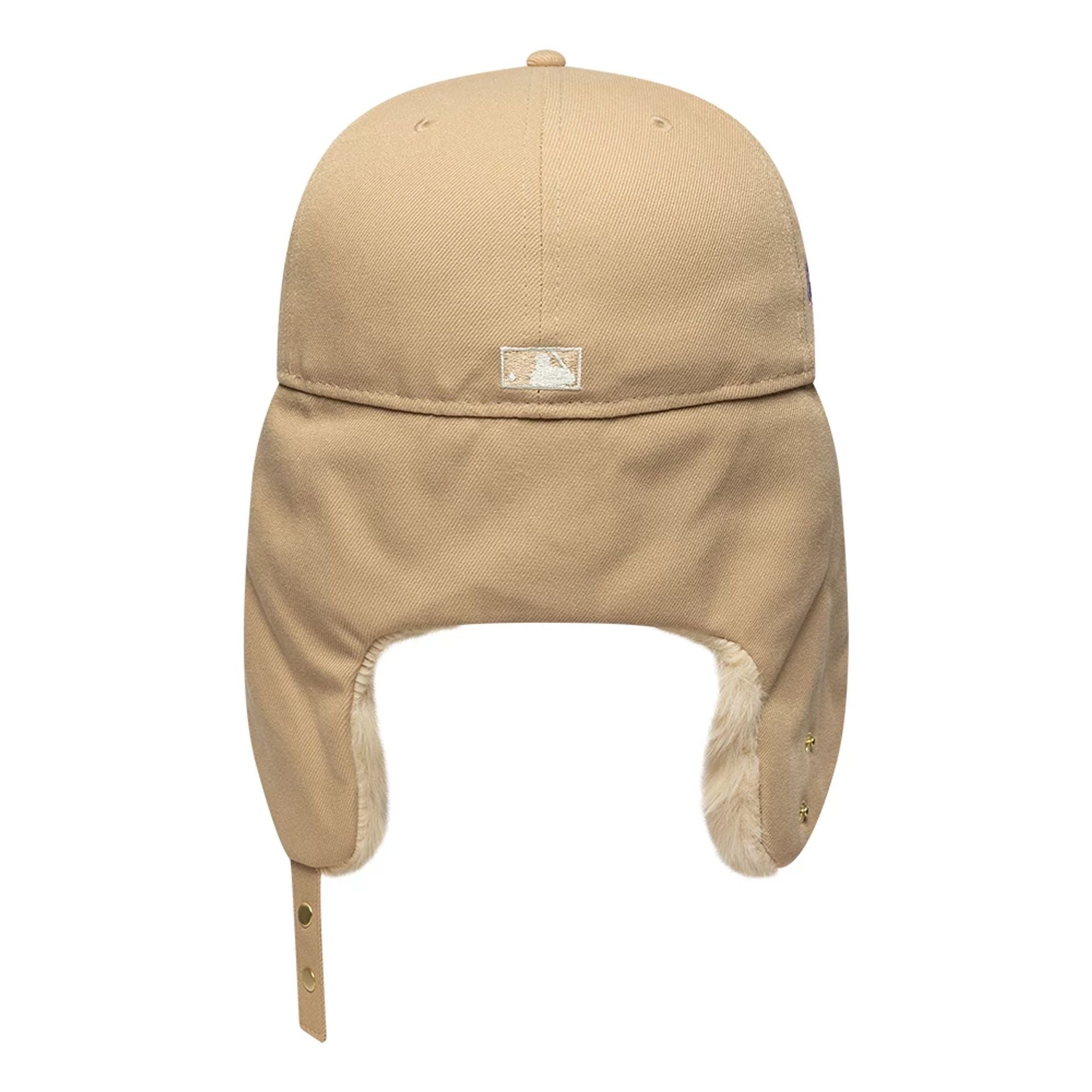 Pictured is this MLB World Series LA Dodgers Dogear 59FIFTY Fitted cap in light beige. 6