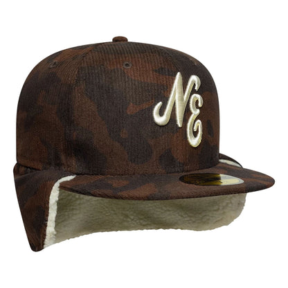 Pictured is this New Era Cord Downflap 59FIFTY Fitted cap in dark brown. 4
