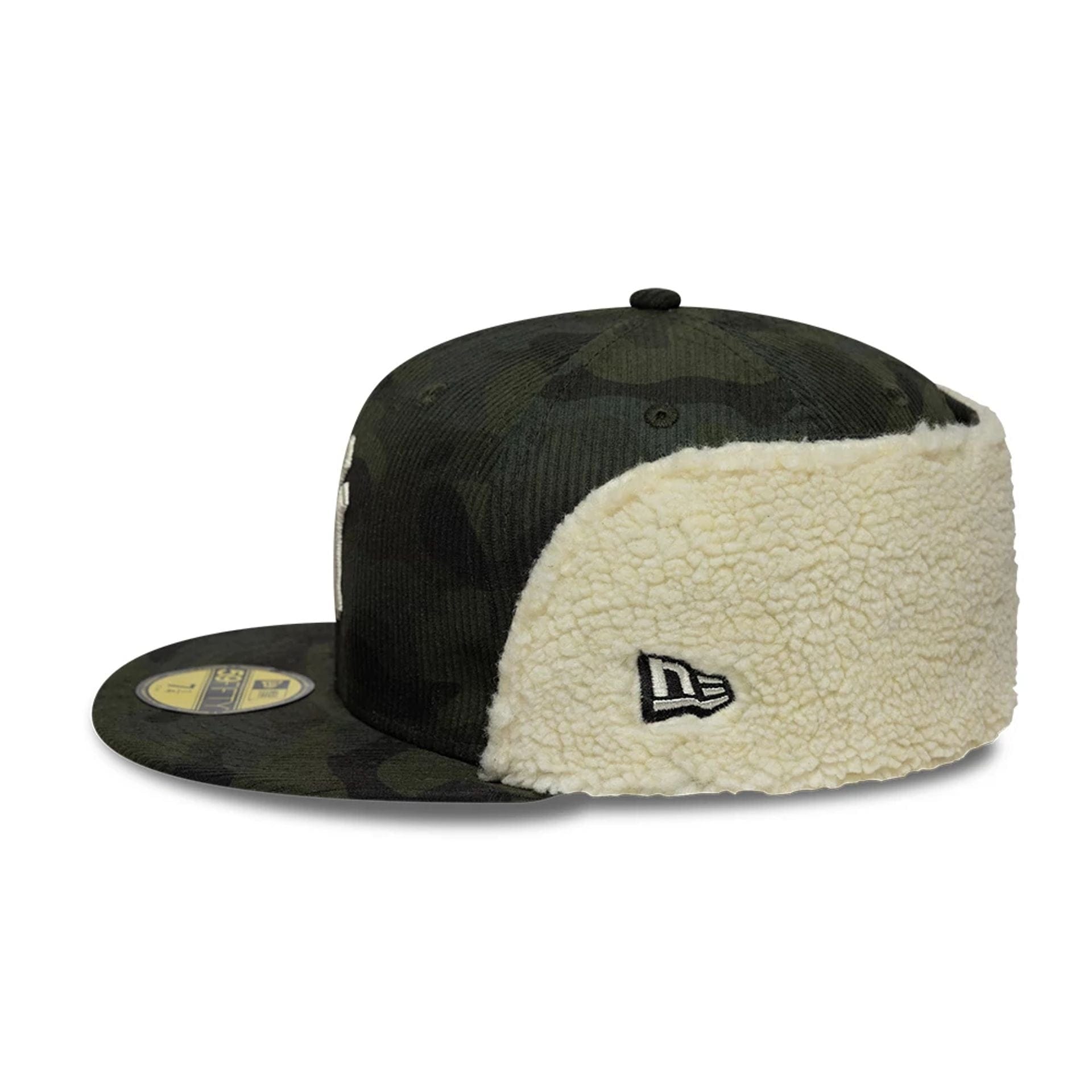 Pictured is this MLB Cord New York Yankees Downflap 59FIFTY Fitted cap in green. 8