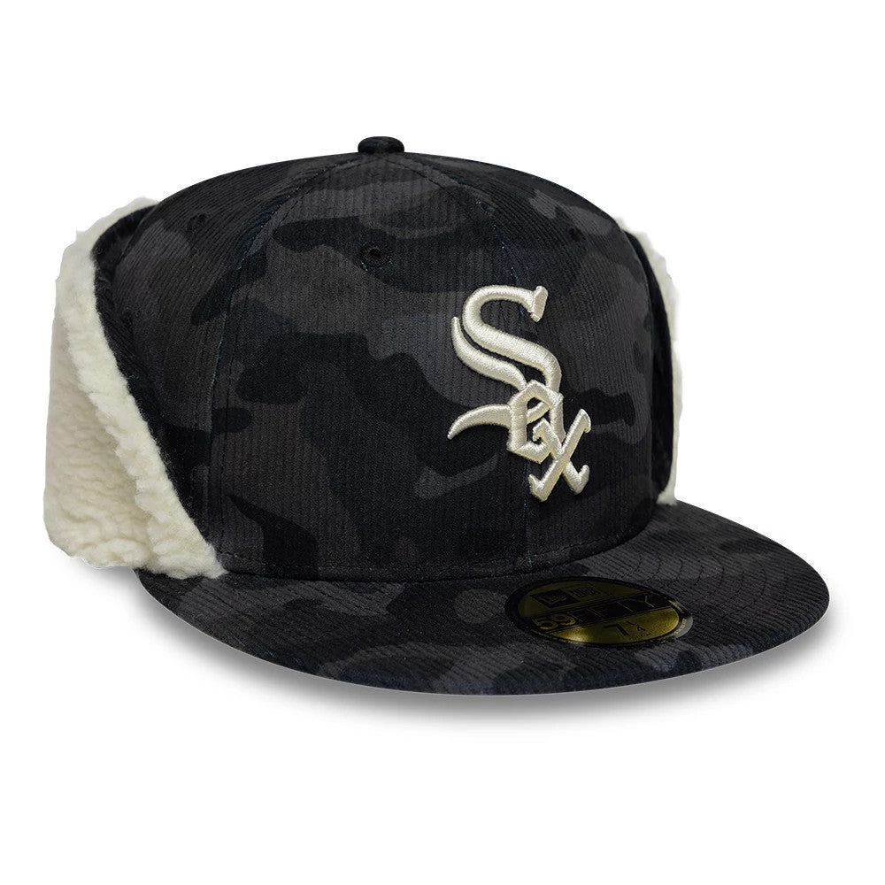 Pictured is this MLB Cord Chicago White Sox Downflap 59FIFTY Fitted cap in black. 3