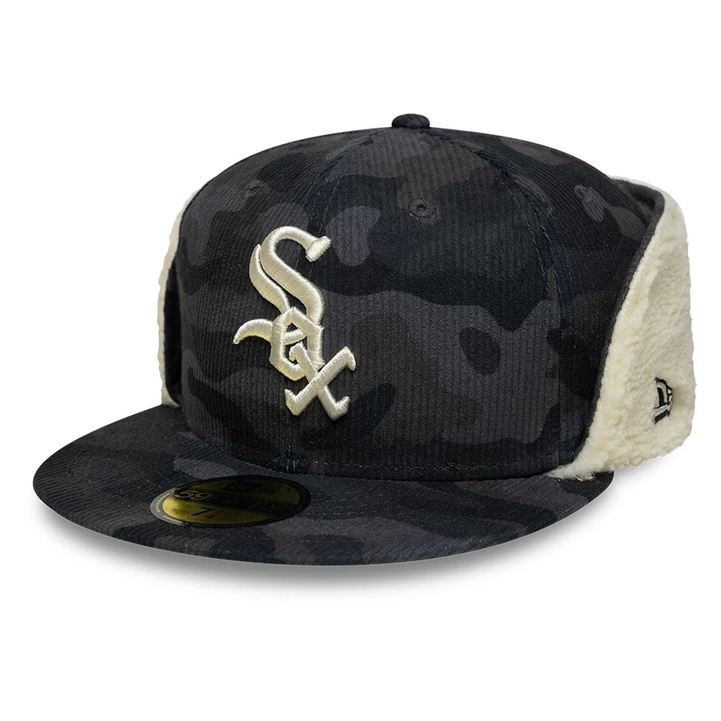 Pictured is this MLB Cord Chicago White Sox Downflap 59FIFTY Fitted cap in black. 1
