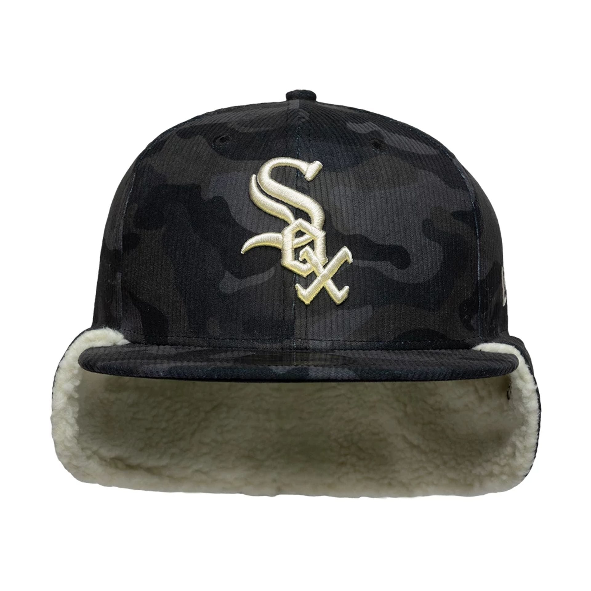 Pictured is this MLB Cord Chicago White Sox Downflap 59FIFTY Fitted cap in black. 6