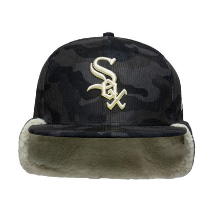 Pictured is this MLB Cord Chicago White Sox Downflap 59FIFTY Fitted cap in black. 6
