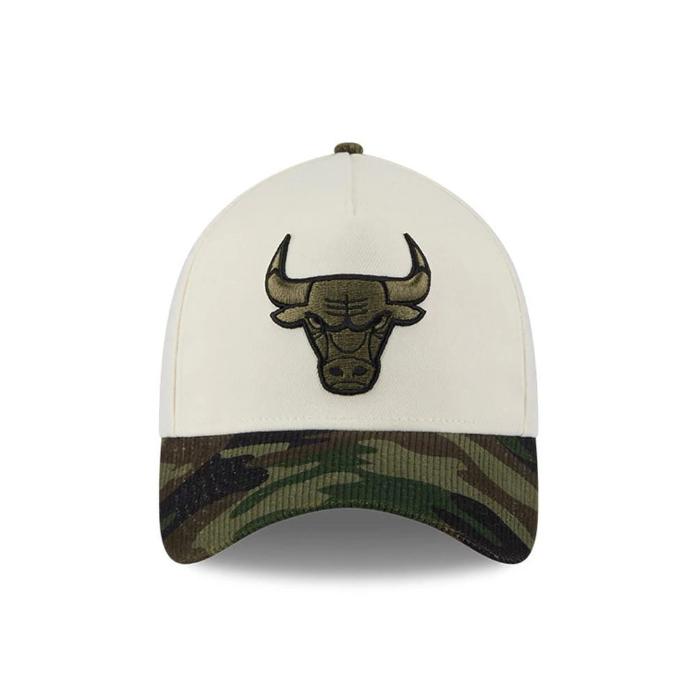 Pictured is this NBA Chicago Bulls 39THIRTY A-Frame Stretch Fit cap in Cream 3