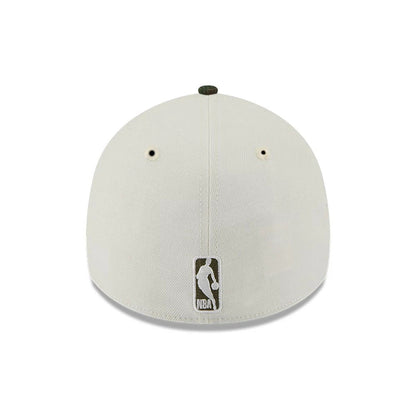Pictured is this NBA Chicago Bulls 39THIRTY A-Frame Stretch Fit cap in Cream 7