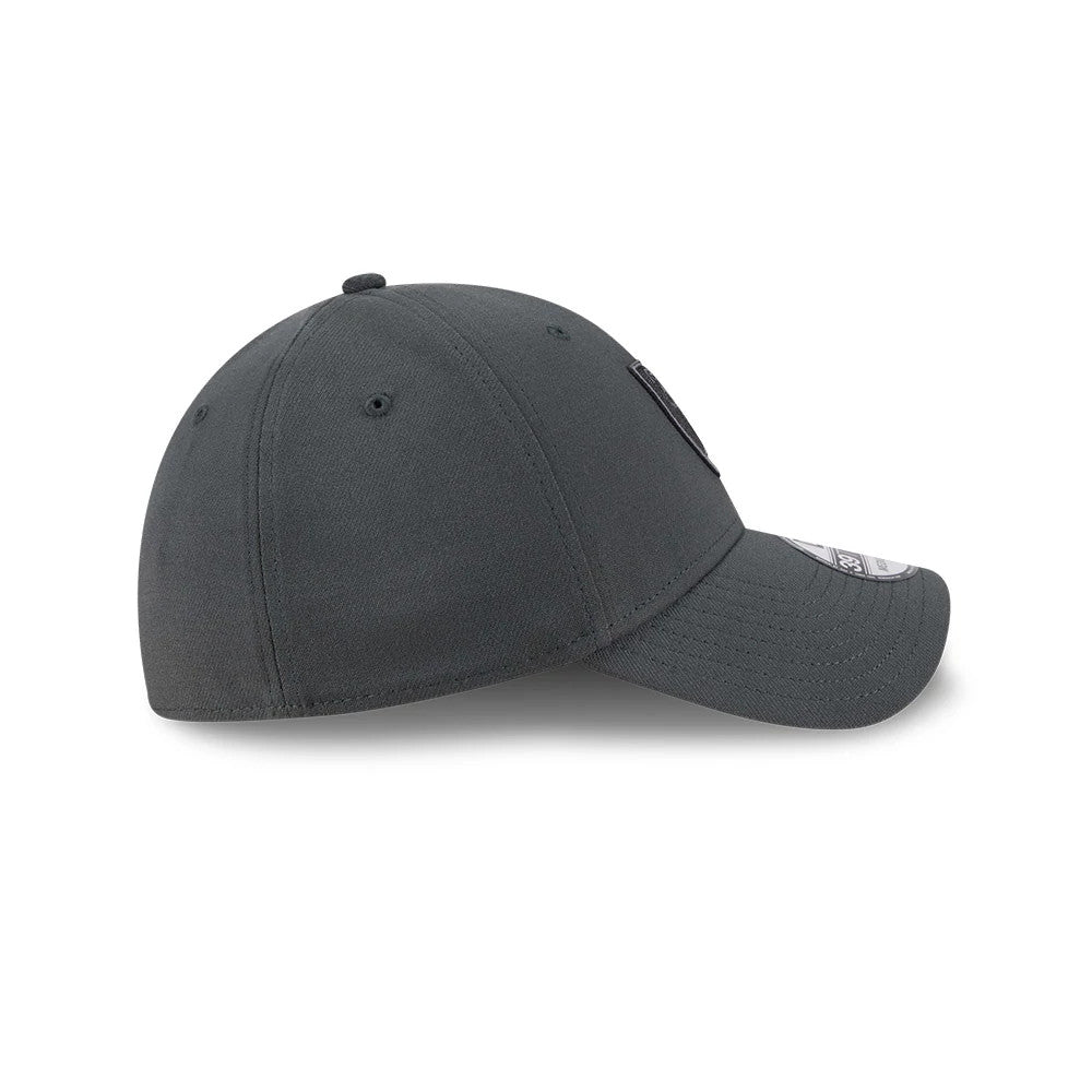 Pictured is this NFL Steel Las Vegas Raiders 39THIRTY Stretch Fit cap in charcoal. 5