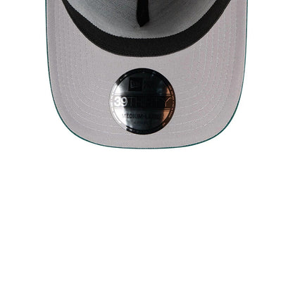 Pictured is this NFL Suede Philadelphia Eagles 39THIRTY A-Frame Stretch Fit cap in Dark Green. 2
