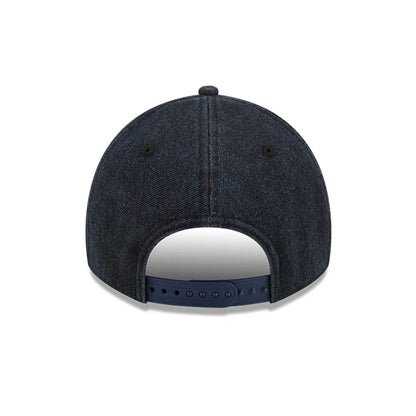 Pictured is this MLB Overwash New York Yankees 9TWENTY A-Frame cap in navy. 6
