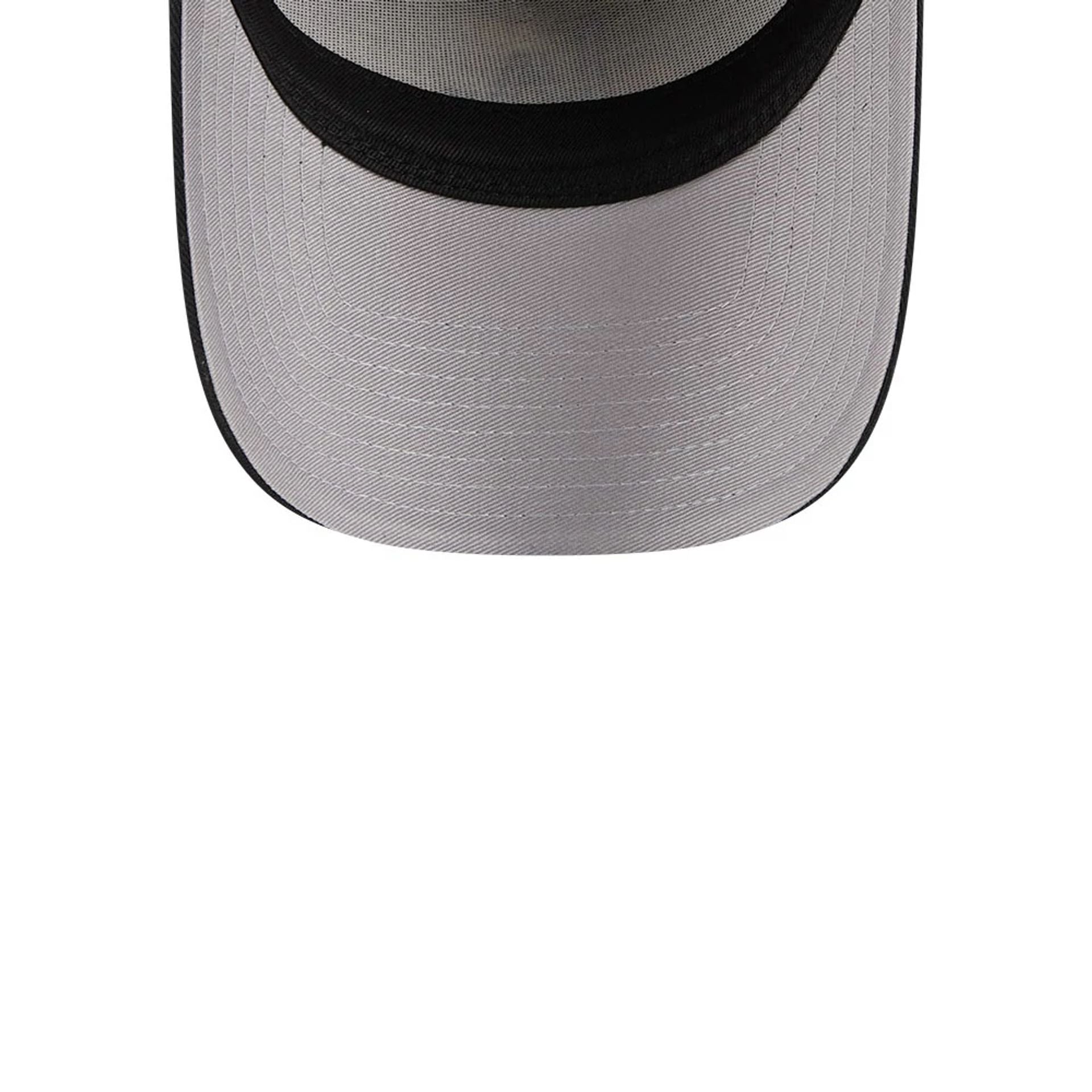 Pictured is this MLB Desert 2 Tone LA Dodgers 9FORTY A-Frame cap in beige. 2