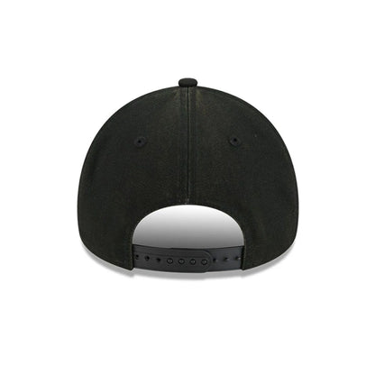 Pictured is this MLB Washed Canvas LA Dodgers 9FORTY A-Frame cap in black. 4