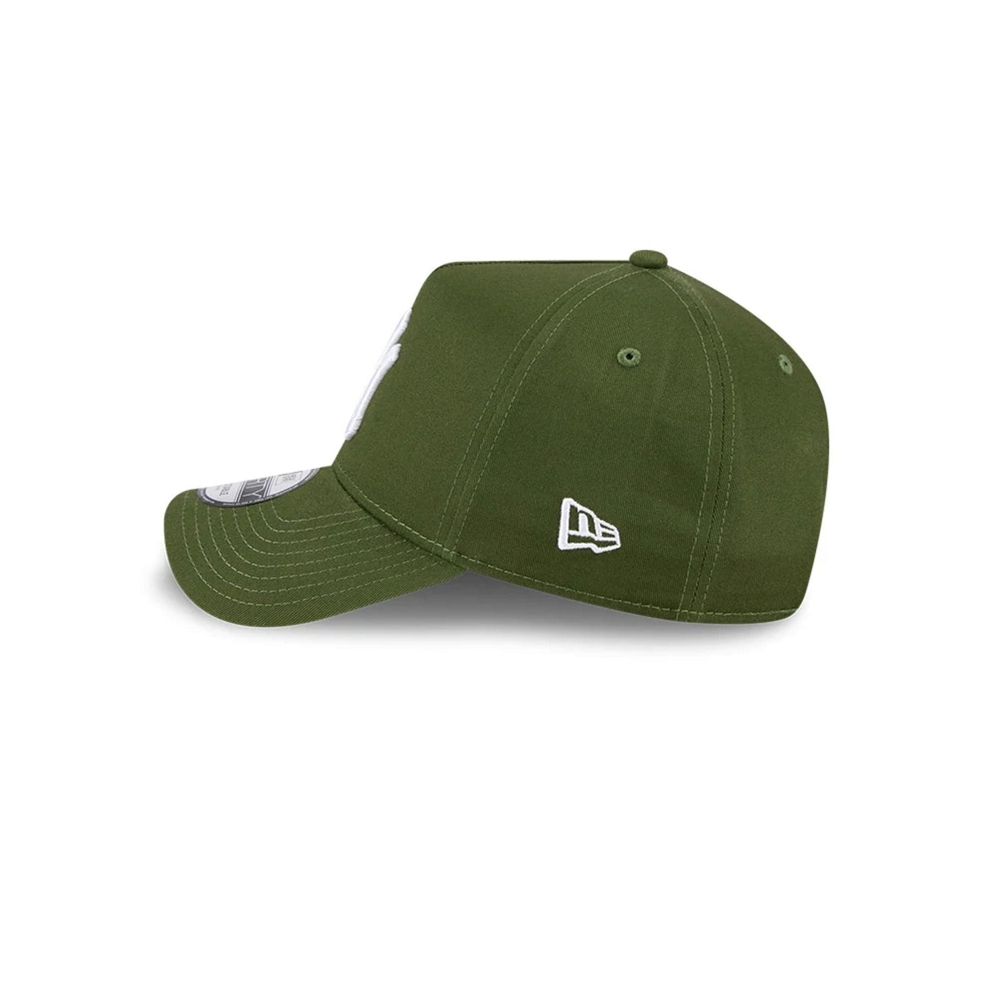 Pictured is this MLB Autumn Mix New York Yankees 9FORTY A-Frame cap in dark green. 6